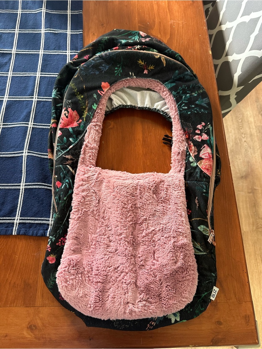 Glitz Pink Faux Fur Floral Handle Cover for Kids Accessories